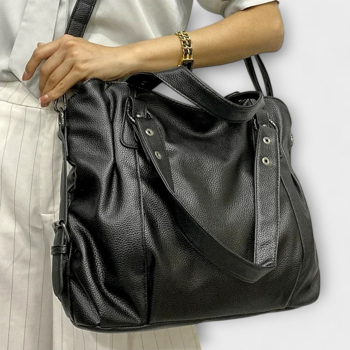 Lily | Women’s Shoulder Bag With Sleek Shape
