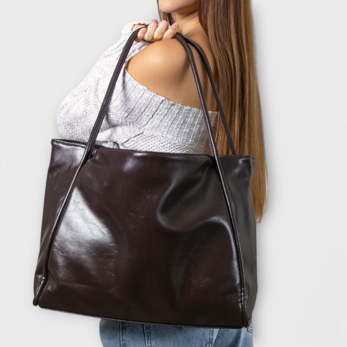 Chloe | Women’s Classic Everyday Carry Handbag Style
